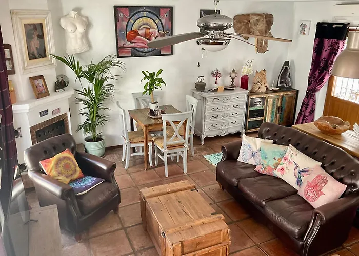 Mijas Pueblo Cosy Townhouse, Sleeps 4