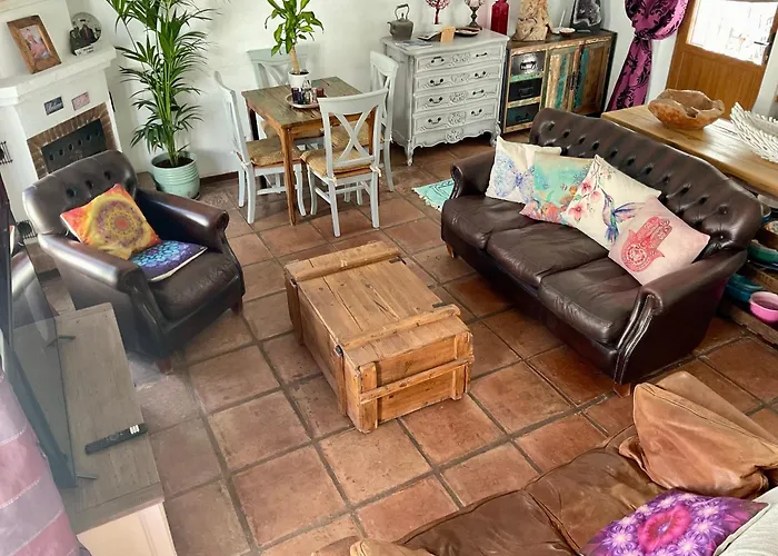 Mijas Pueblo Cosy Townhouse, Sleeps 4