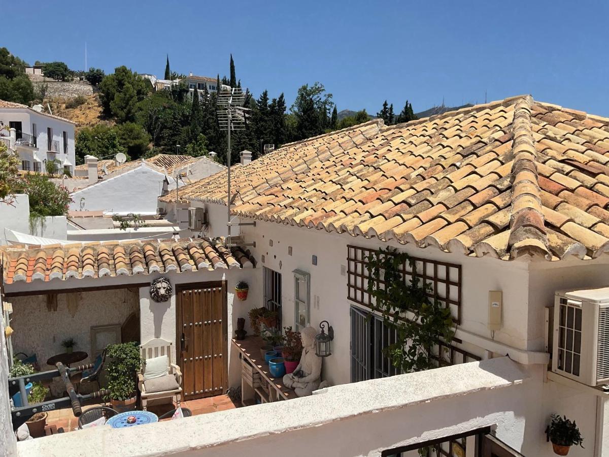 Pueblo Cosy Townhouse, Sleeps 4